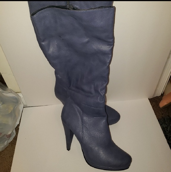 JustFab Shoes - Blue boots